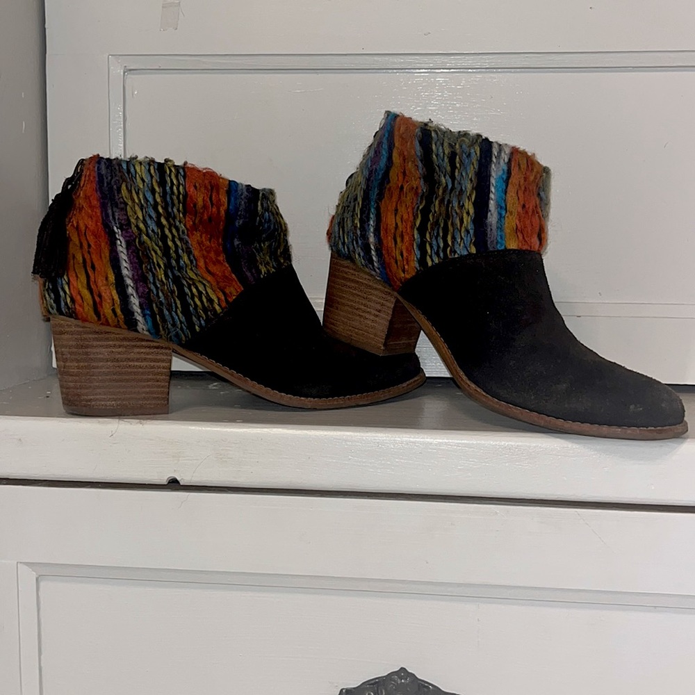 Toms dark brown suede heeled ankle boots